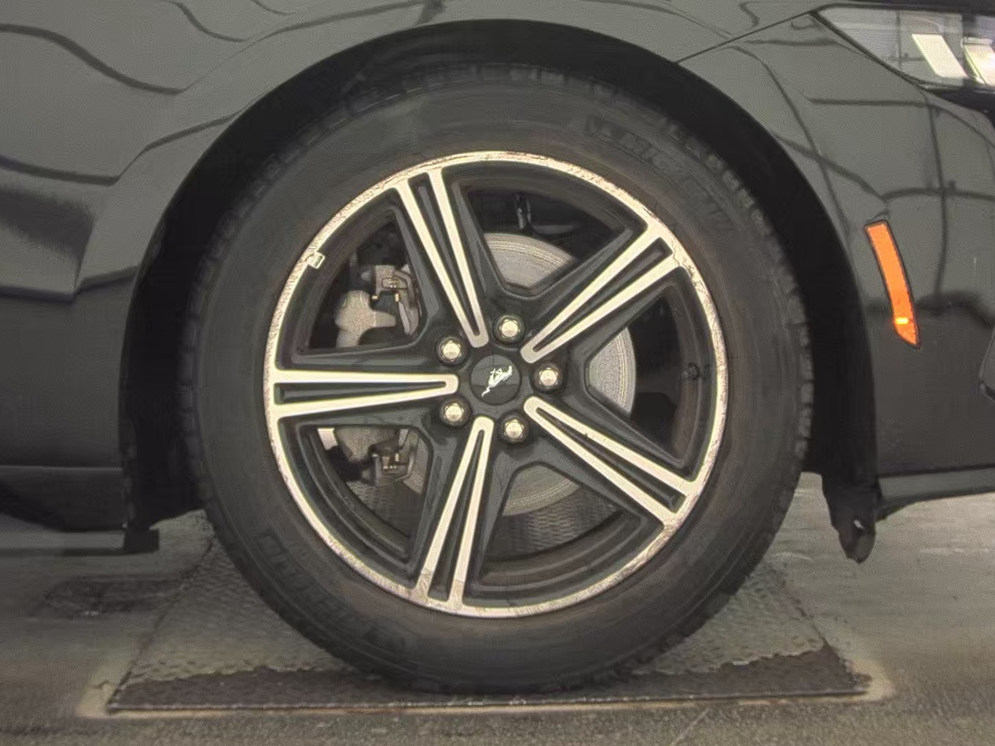 2024 Ford Mustang EcoBoost RWD