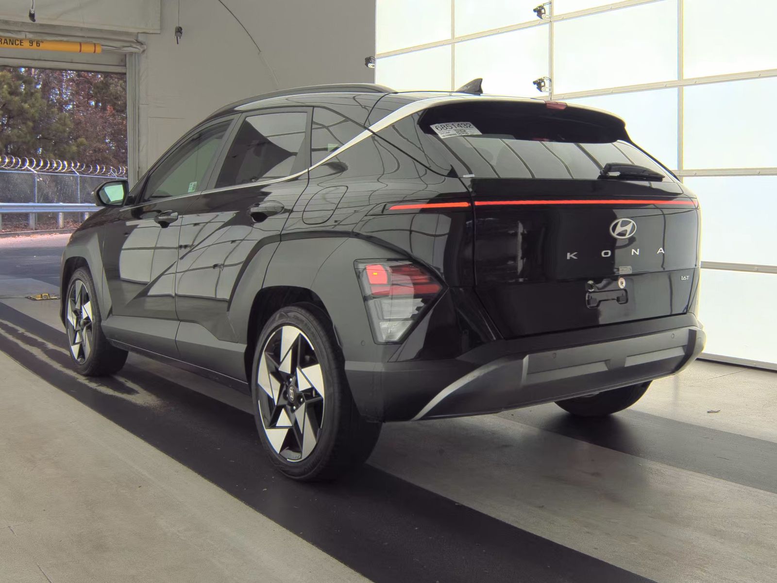 2024 Hyundai Kona Limited FWD