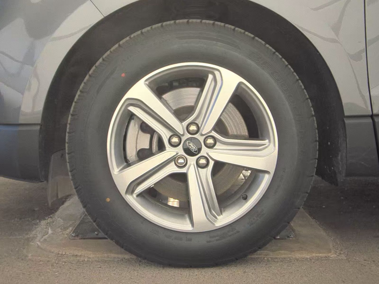 2023 Ford Edge SEL AWD