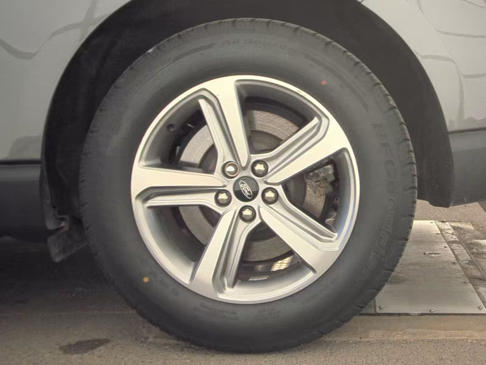 2023 Ford Edge SEL AWD