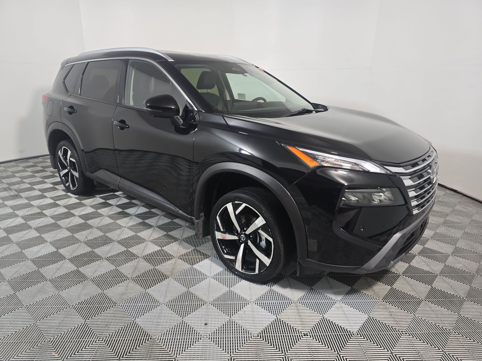 2024 Nissan Rogue SL FWD