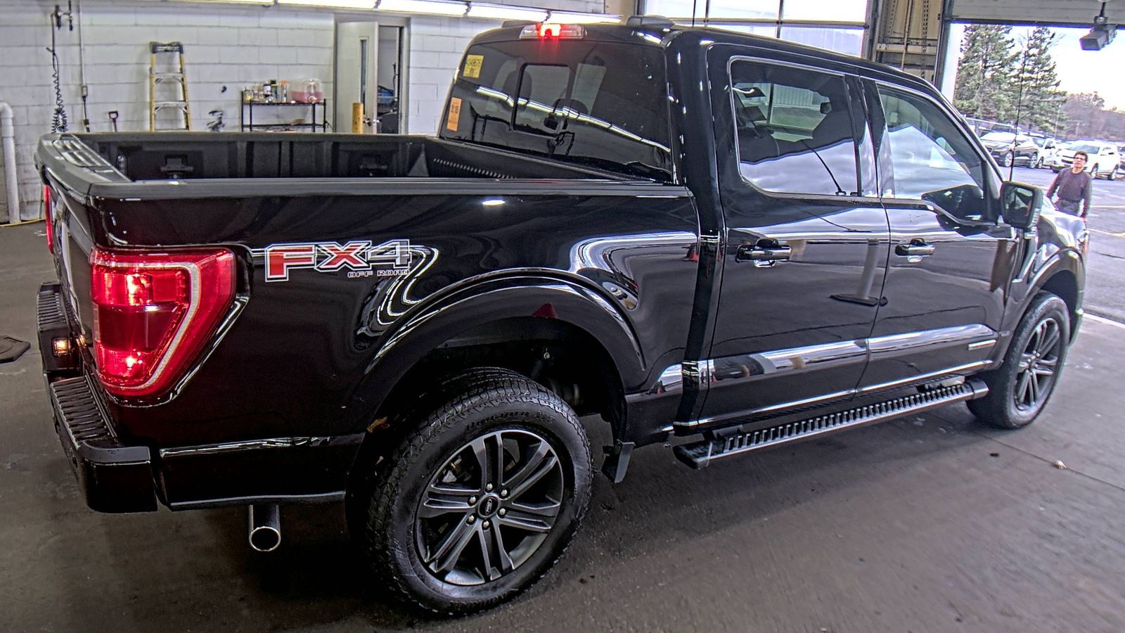 2022 Ford F-150 Hybrid XLT AWD
