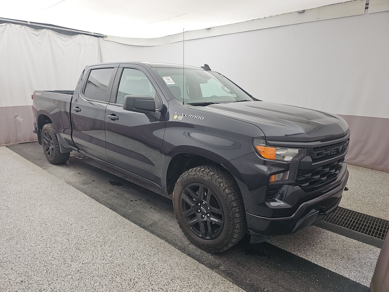2023 Chevrolet Silverado 1500 Custom AWD