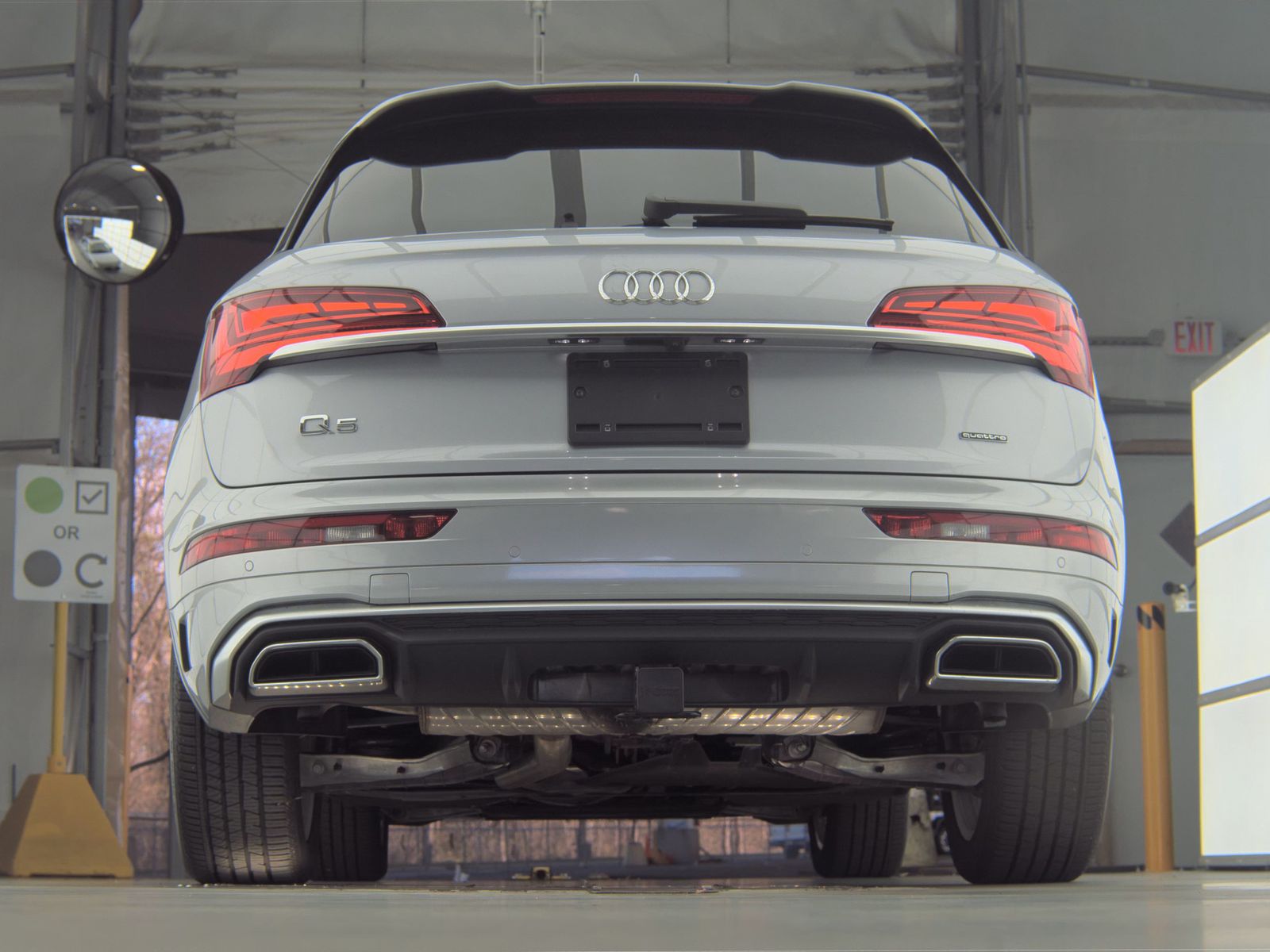 2024 Audi Q5 e Plug-In Hybrid S line Premium Plus AWD