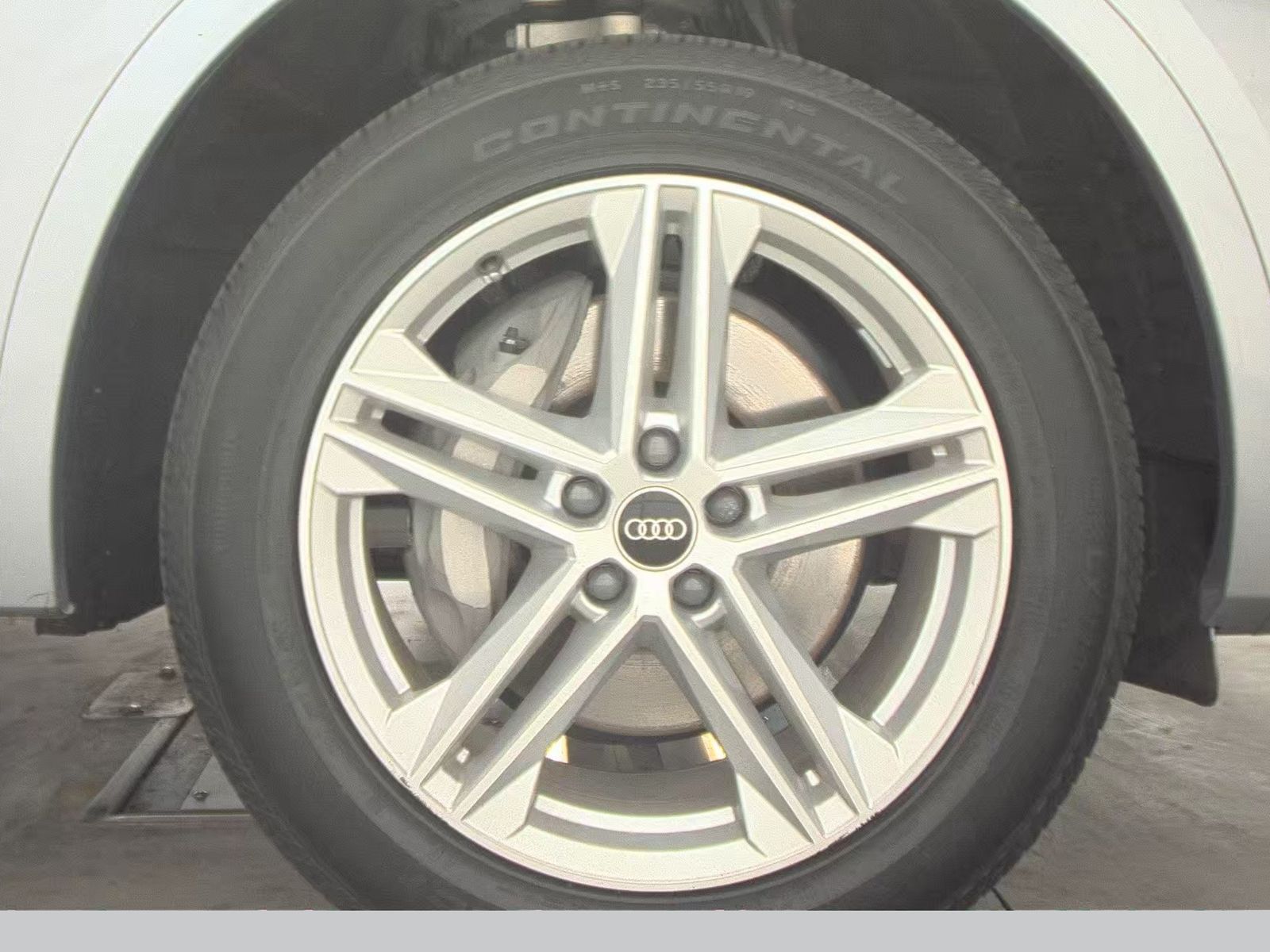 2024 Audi Q5 e Plug-In Hybrid S line Premium Plus AWD