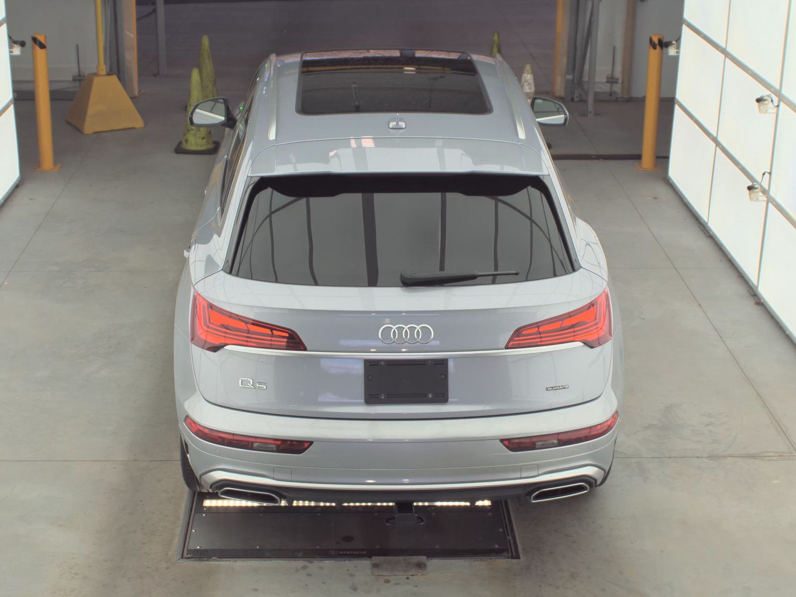 2024 Audi Q5 e Plug-In Hybrid S line Premium Plus AWD