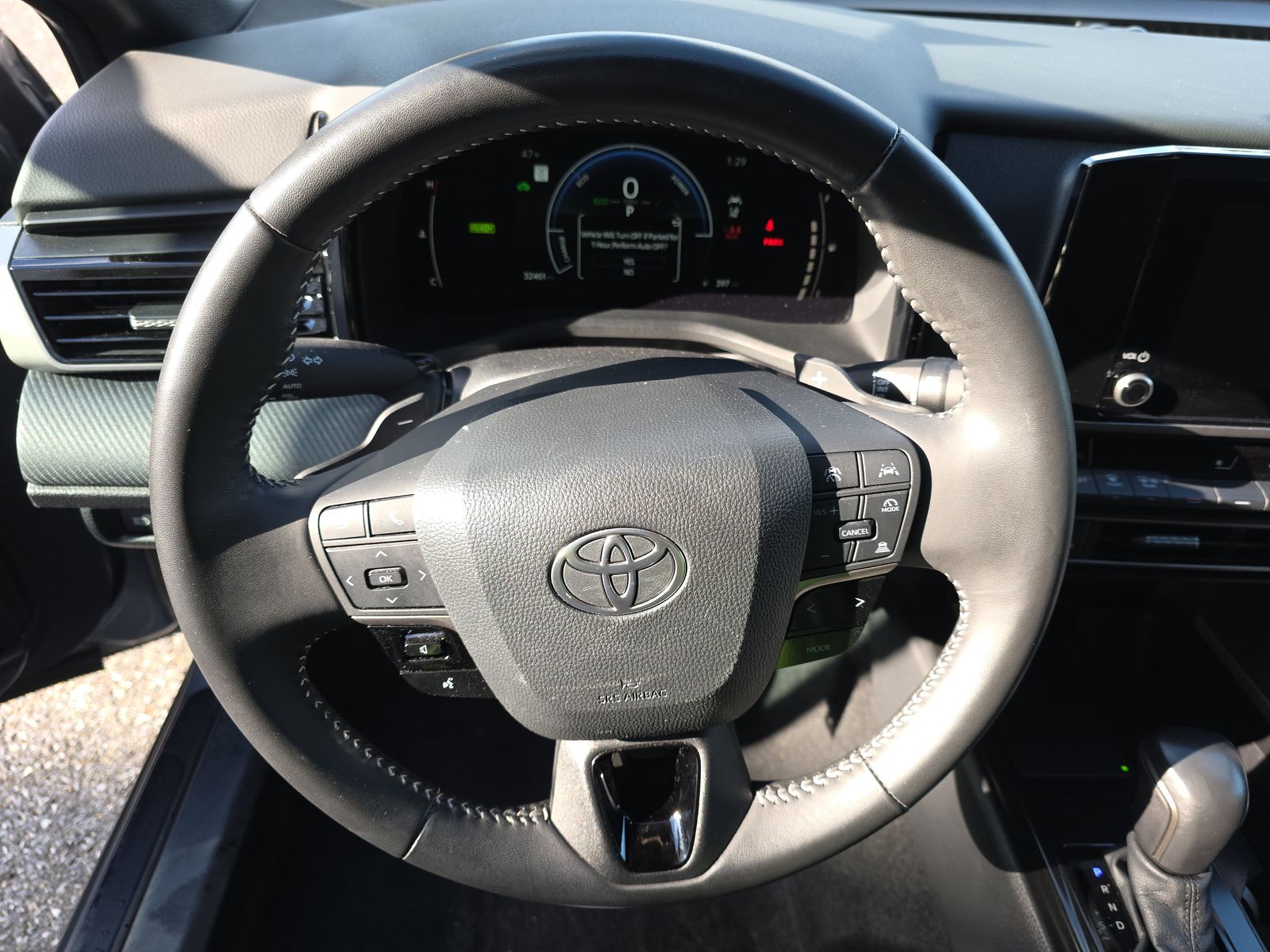 2025 Toyota Camry SE AWD