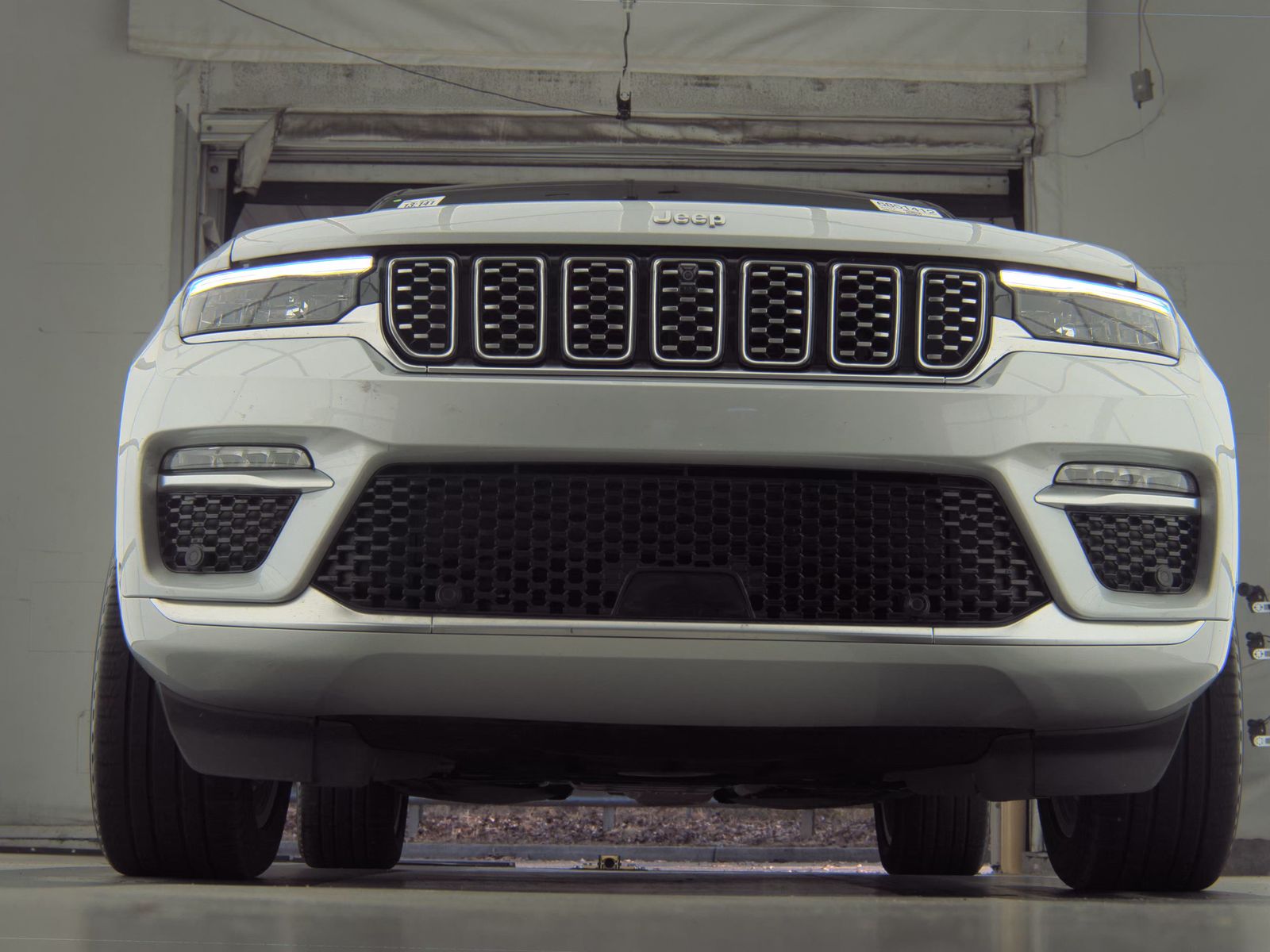 2025 Jeep Grand Cherokee Summit AWD