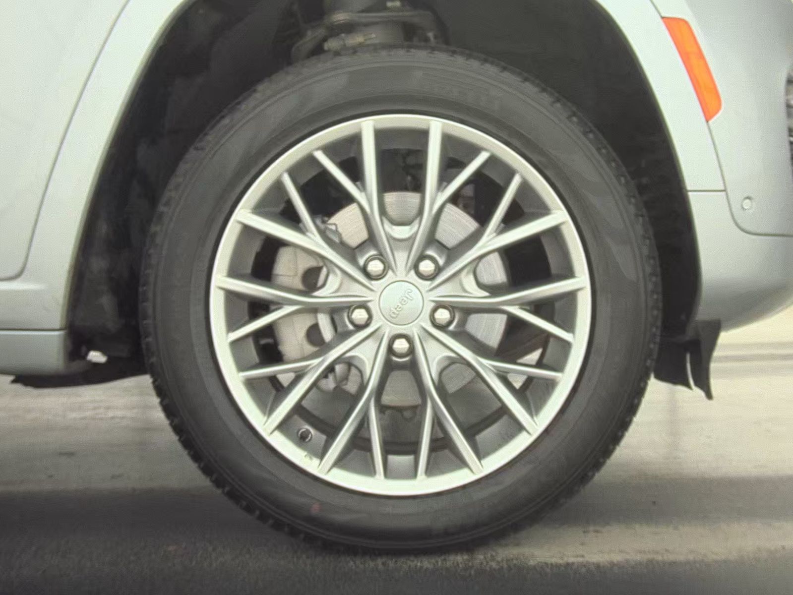 2025 Jeep Grand Cherokee Summit AWD