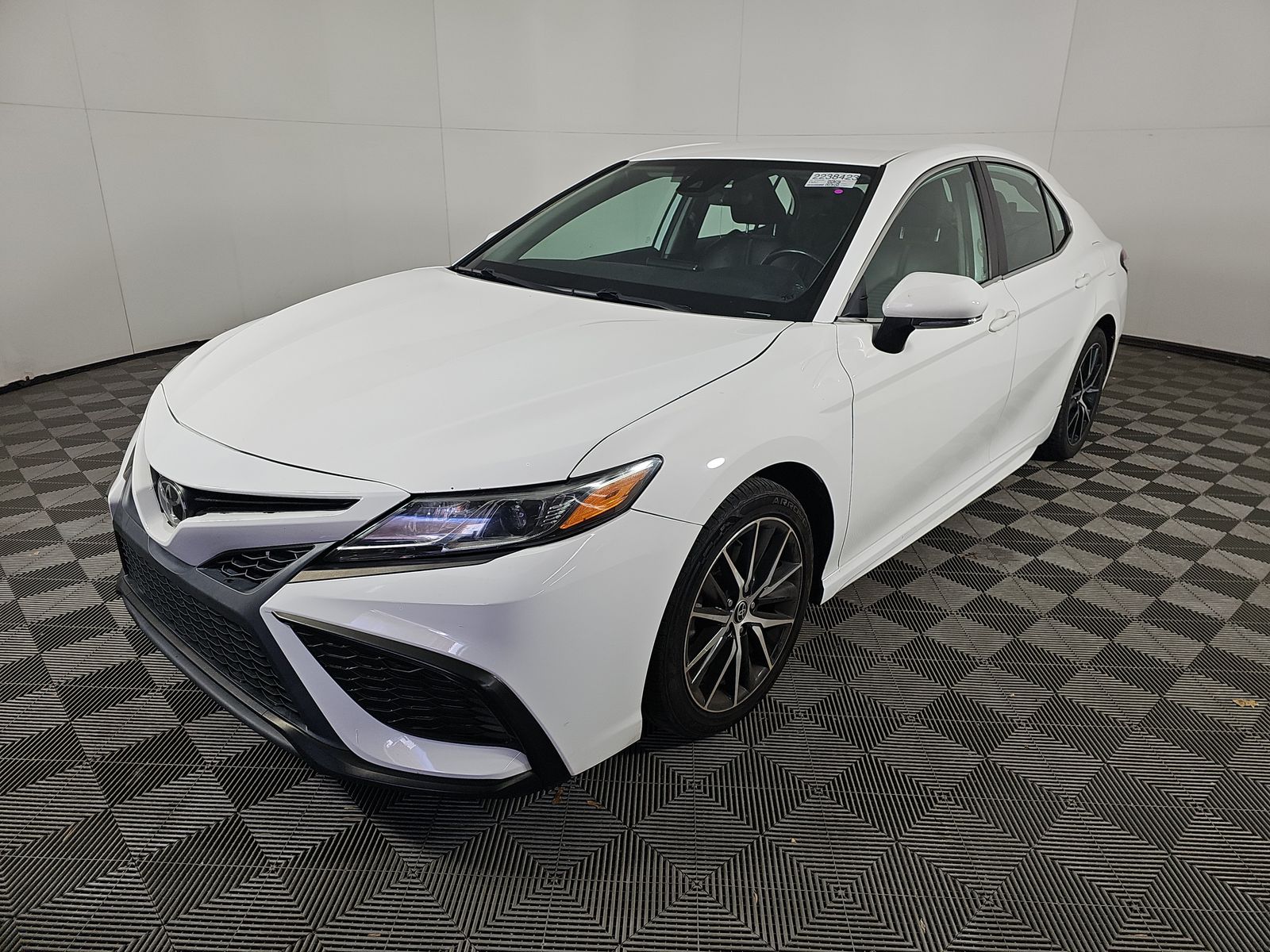 2022 Toyota Camry SE FWD