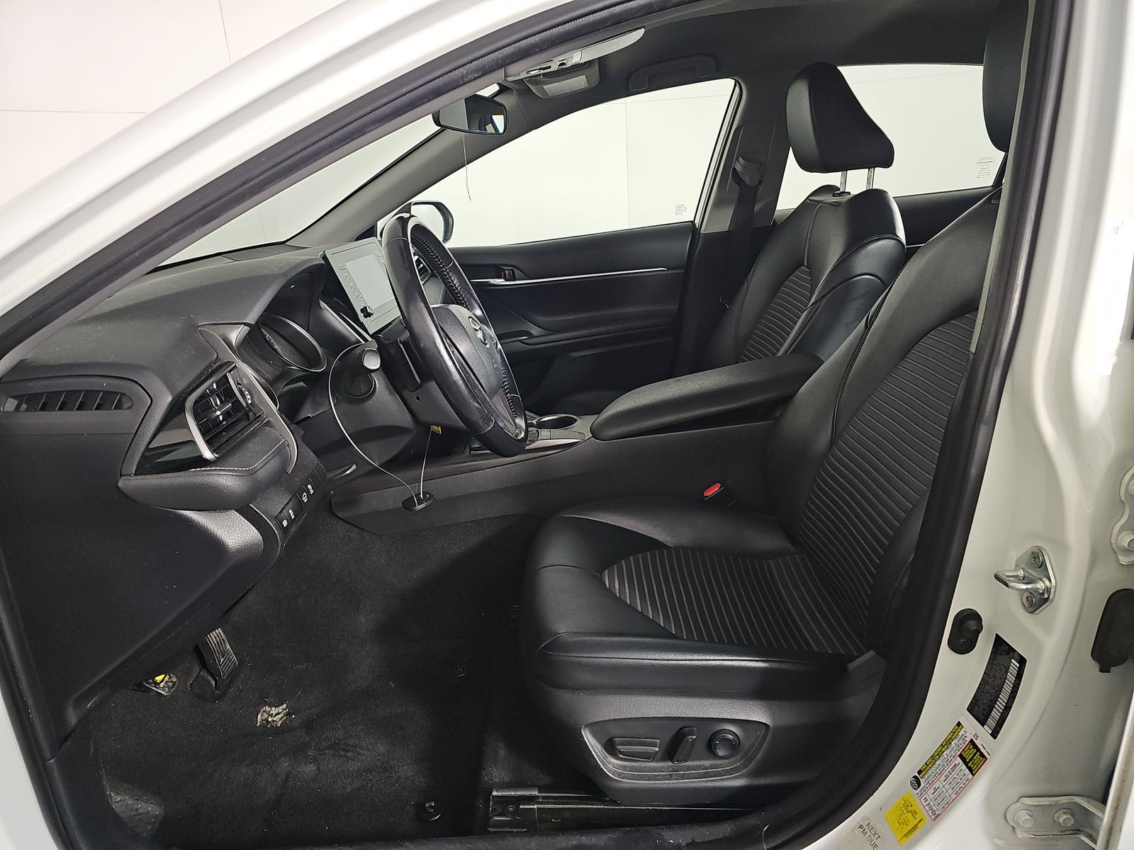 2022 Toyota Camry SE FWD