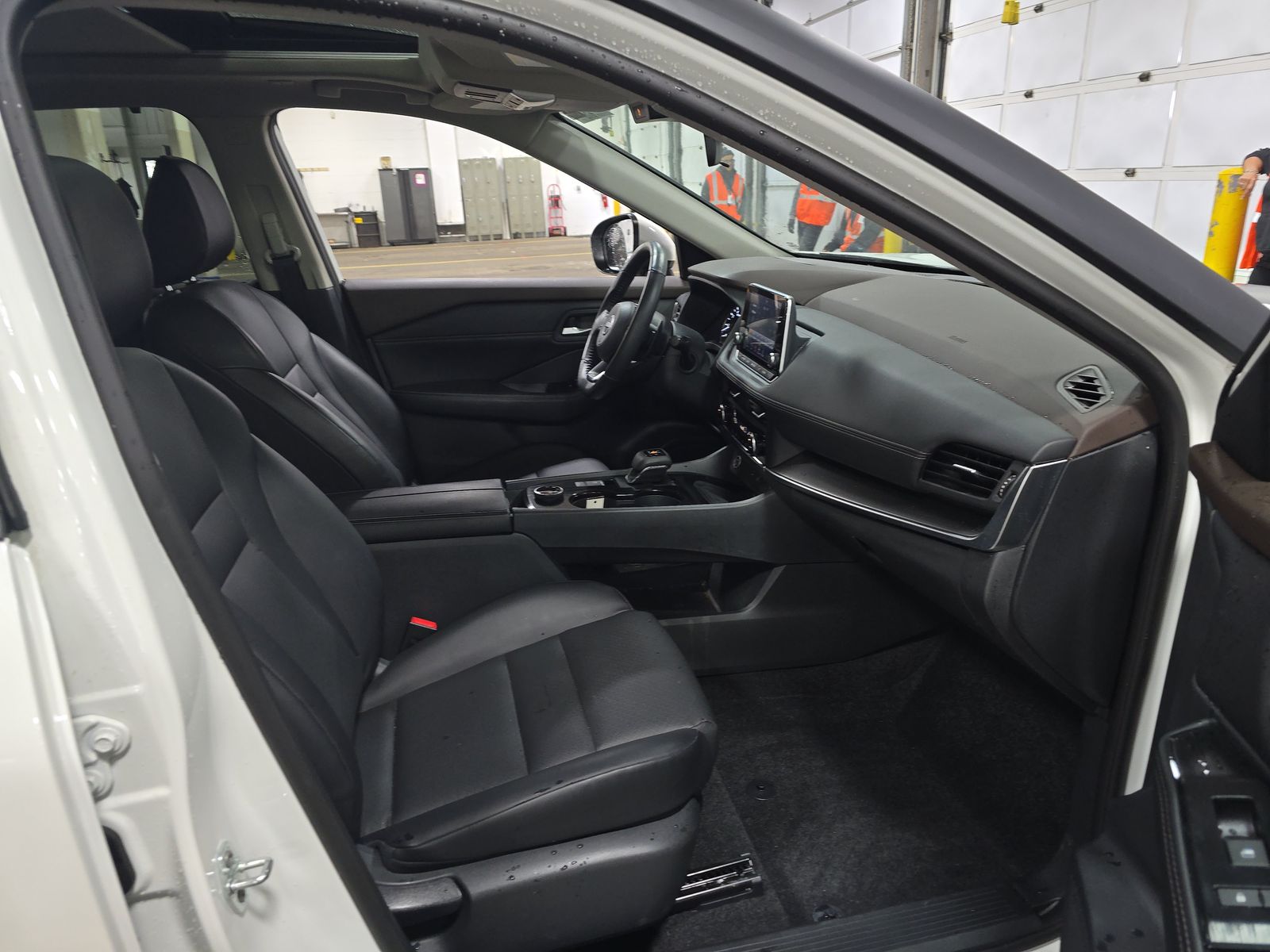 2023 Nissan Rogue SV AWD