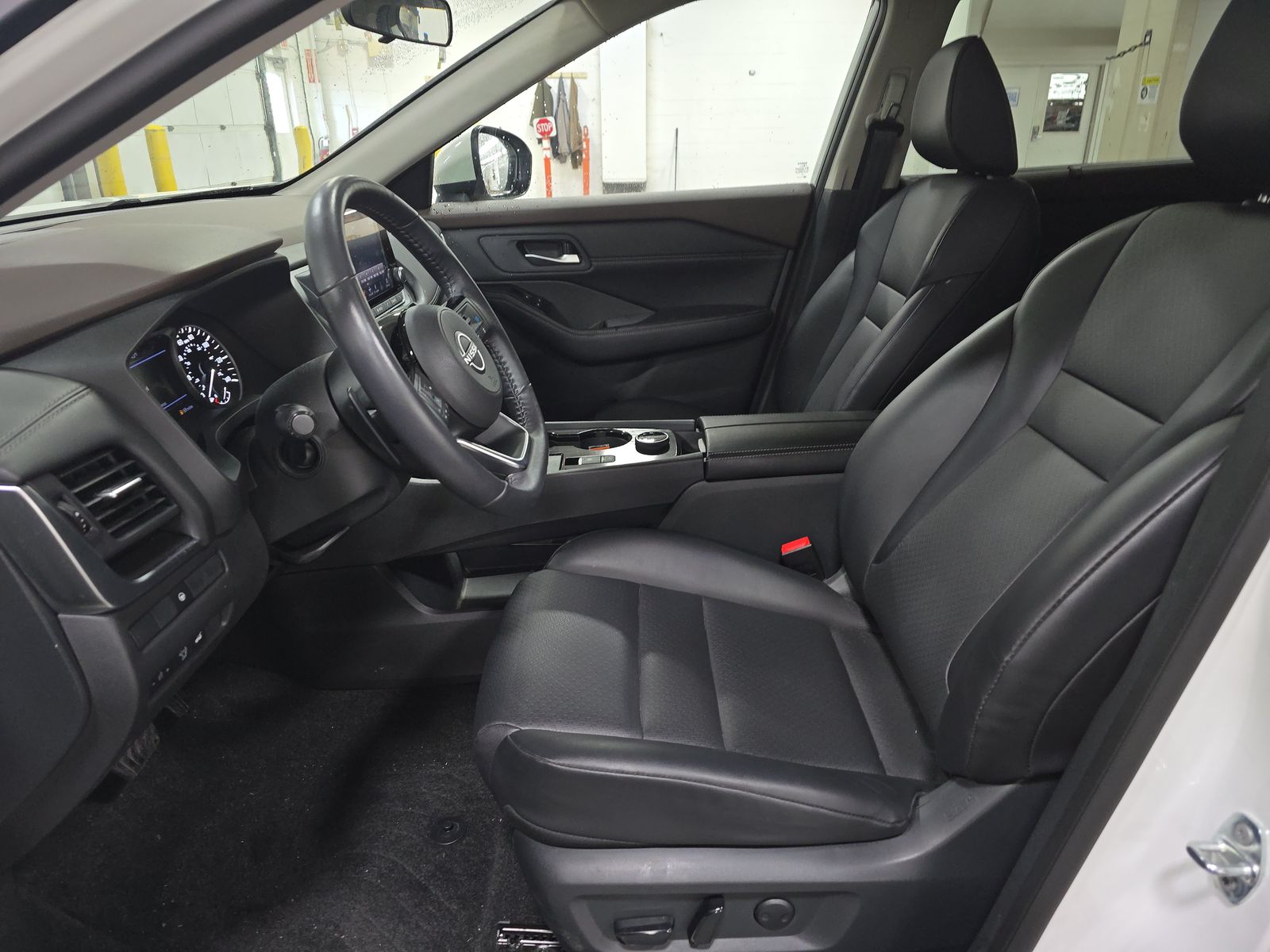 2023 Nissan Rogue SV AWD