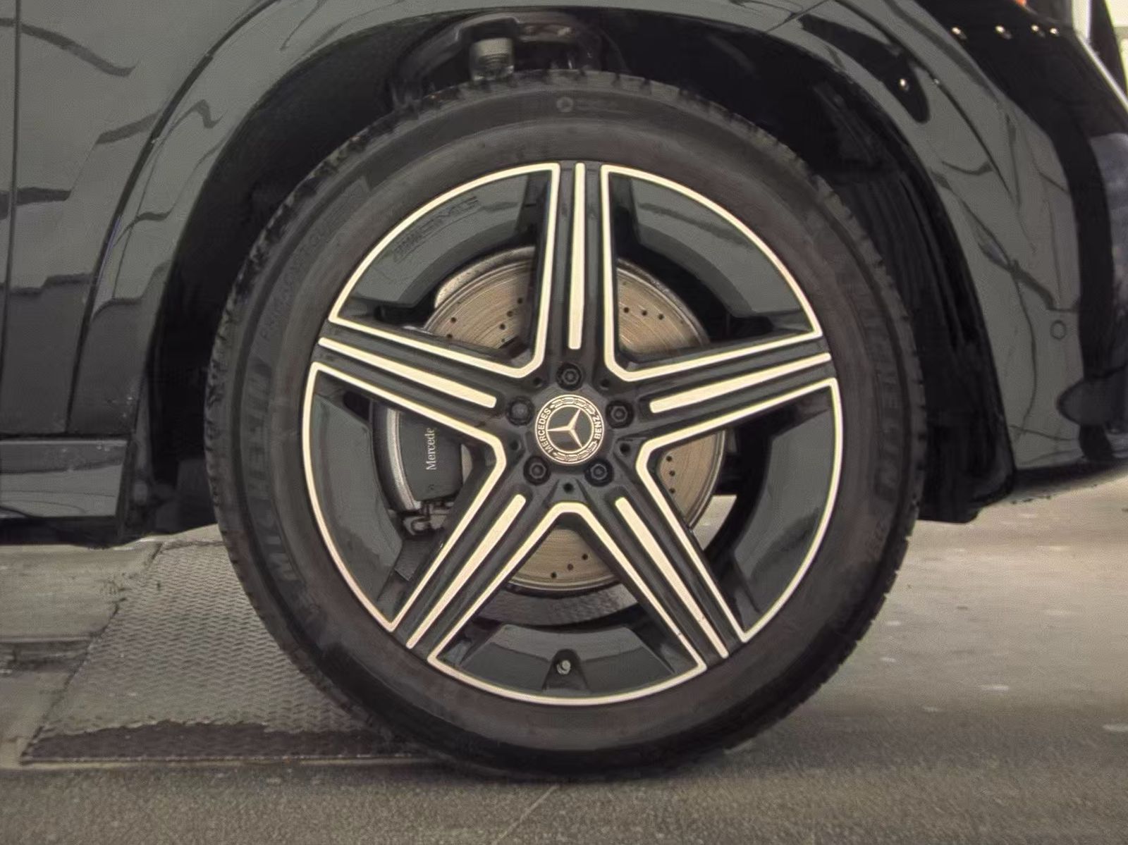 2025 Mercedes-Benz GLE GLE 450 AWD