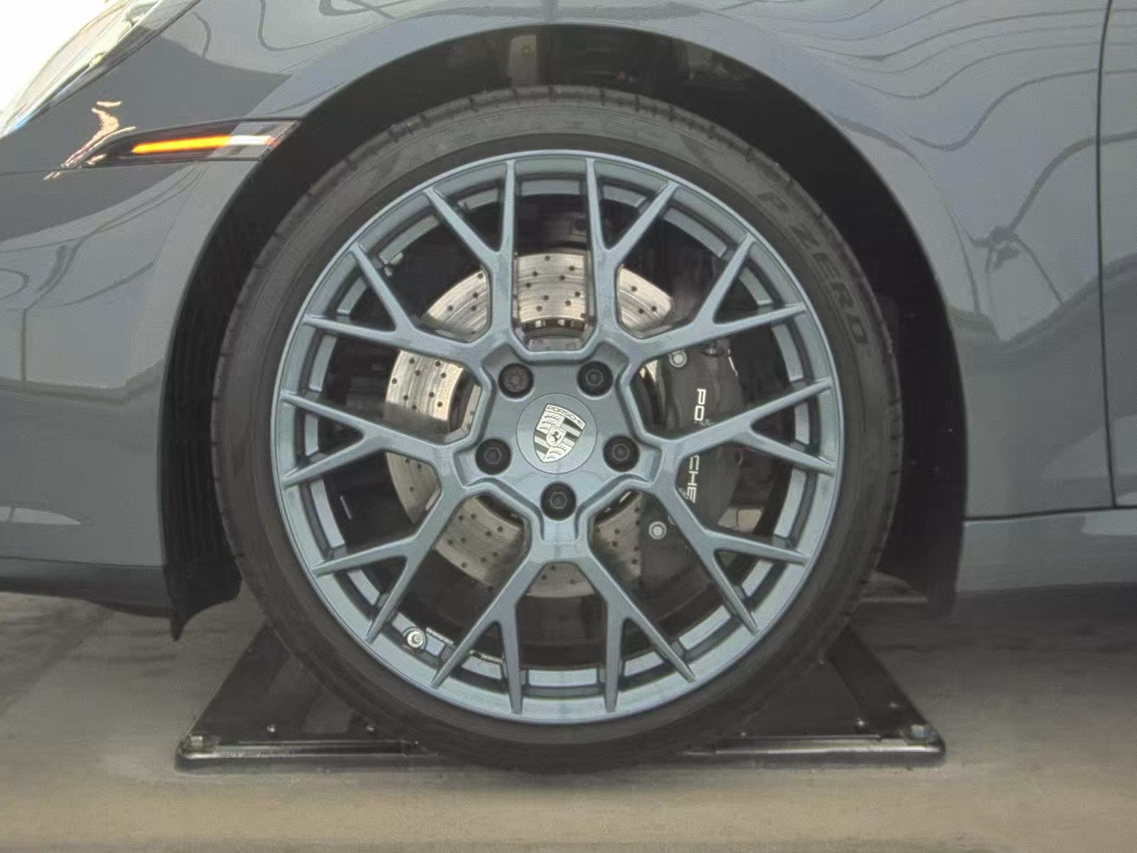 2025 Porsche 911 Carrera T RWD