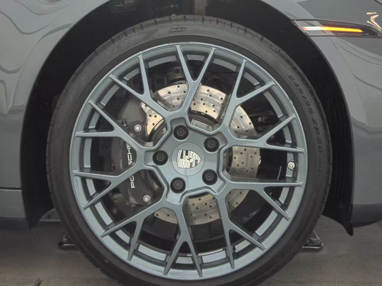 2025 Porsche 911 Carrera T RWD