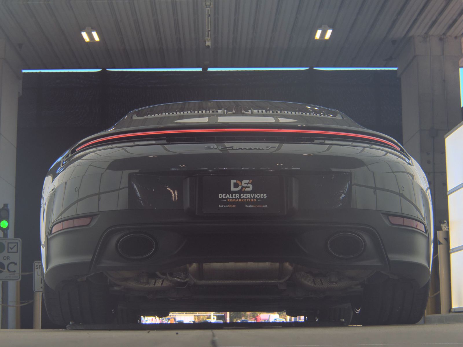 2025 Porsche 911 Carrera T RWD