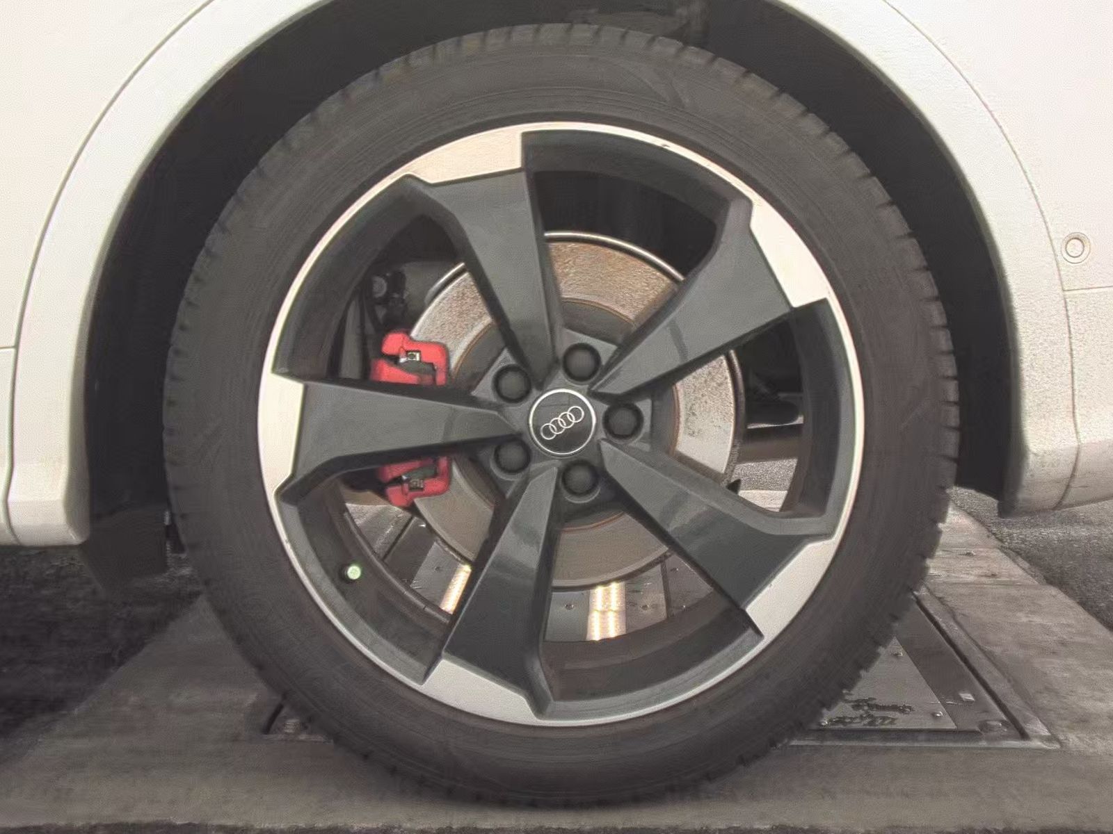 2020 Audi SQ5 Prestige AWD