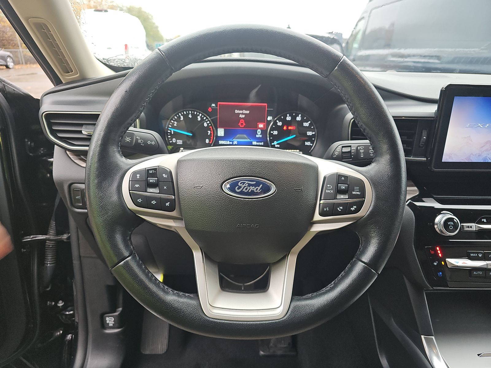 2023 Ford Explorer Limited RWD