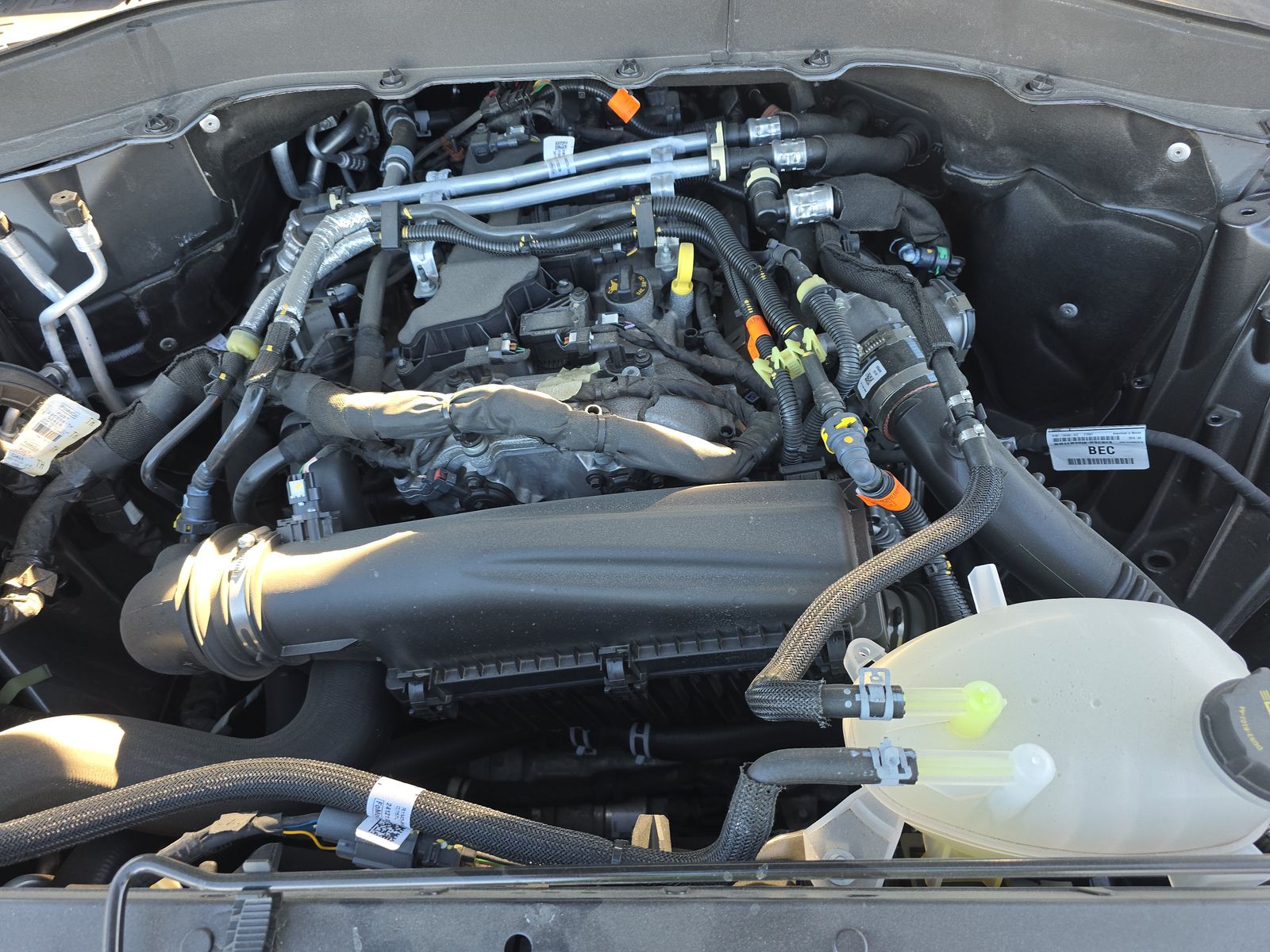 2025 Ford Explorer Active AWD