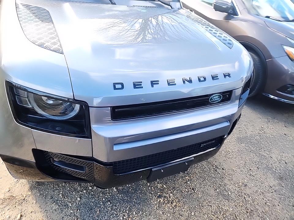 2023 Land Rover Defender 110 X-Dynamic SE AWD