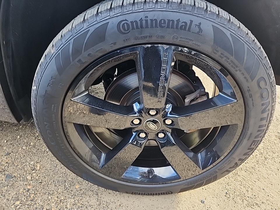 2023 Land Rover Defender 110 X-Dynamic SE AWD