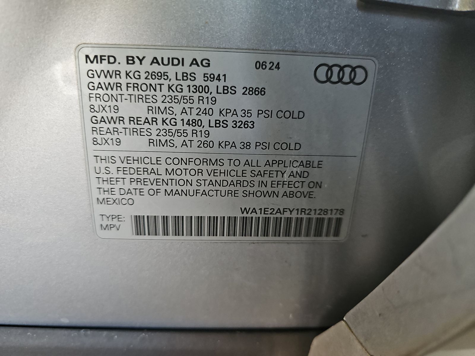 2024 Audi Q5 e Plug-In Hybrid S line Premium Plus AWD