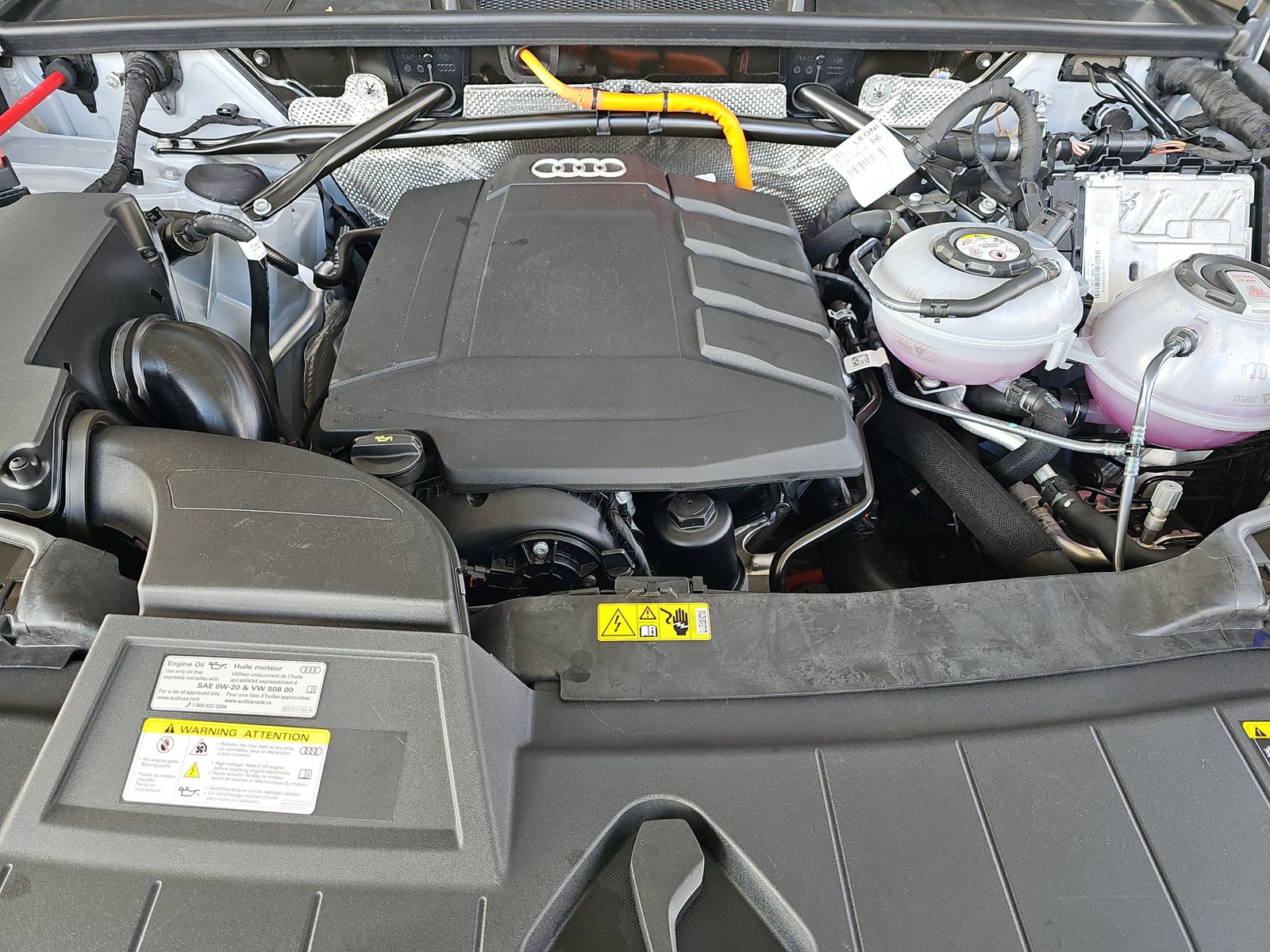 2024 Audi Q5 e Plug-In Hybrid S line Premium Plus AWD