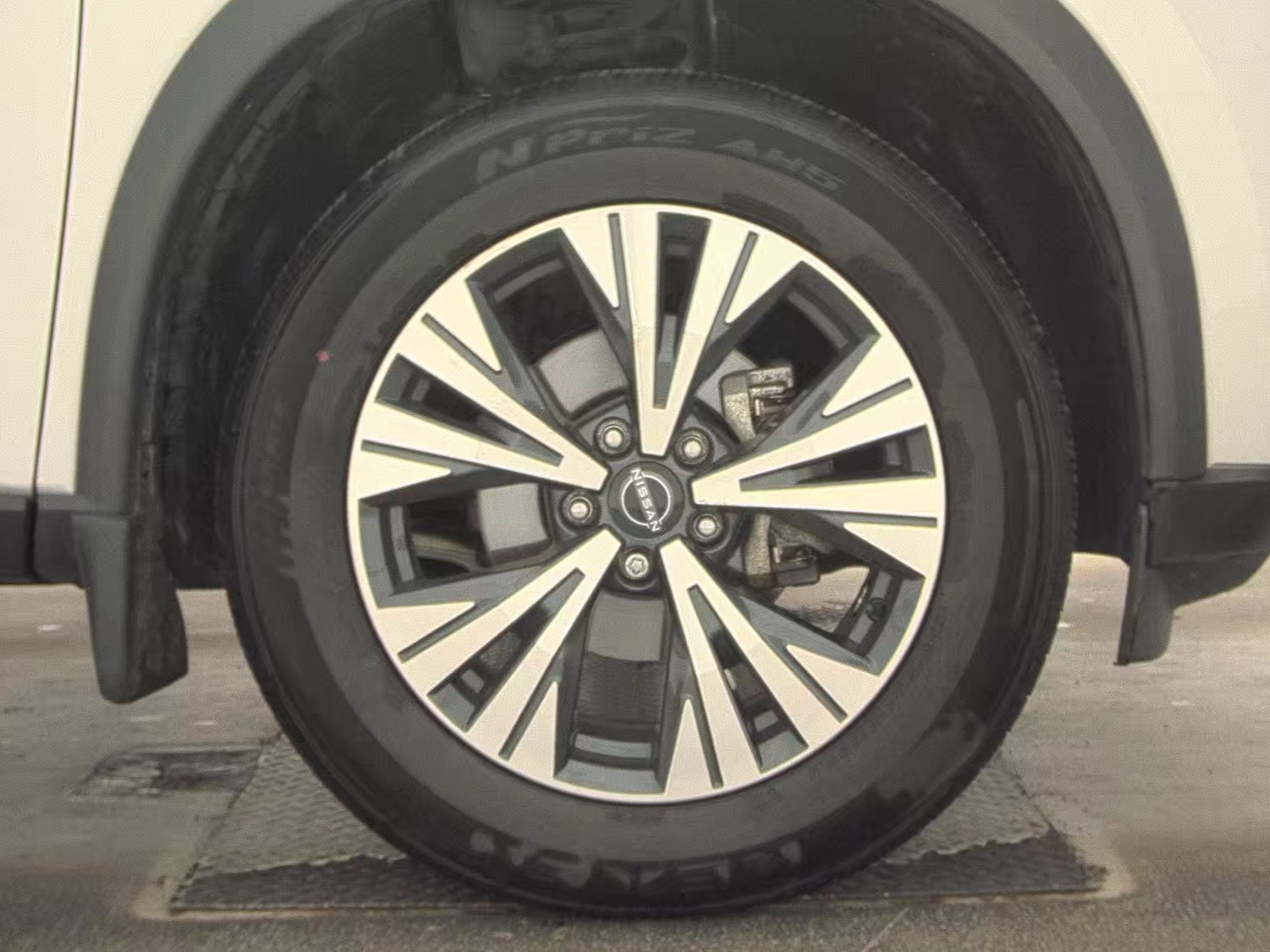 2023 Nissan Rogue SV AWD