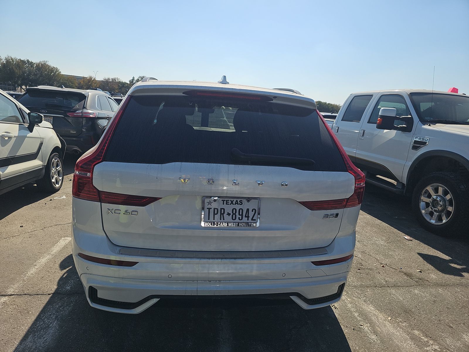 2024 Volvo XC60 B5 Plus AWD