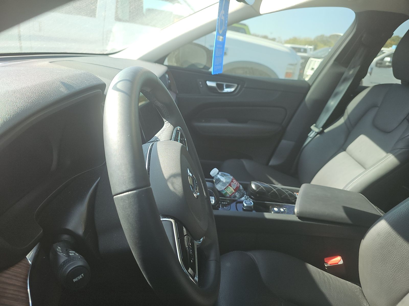 2024 Volvo XC60 B5 Plus AWD