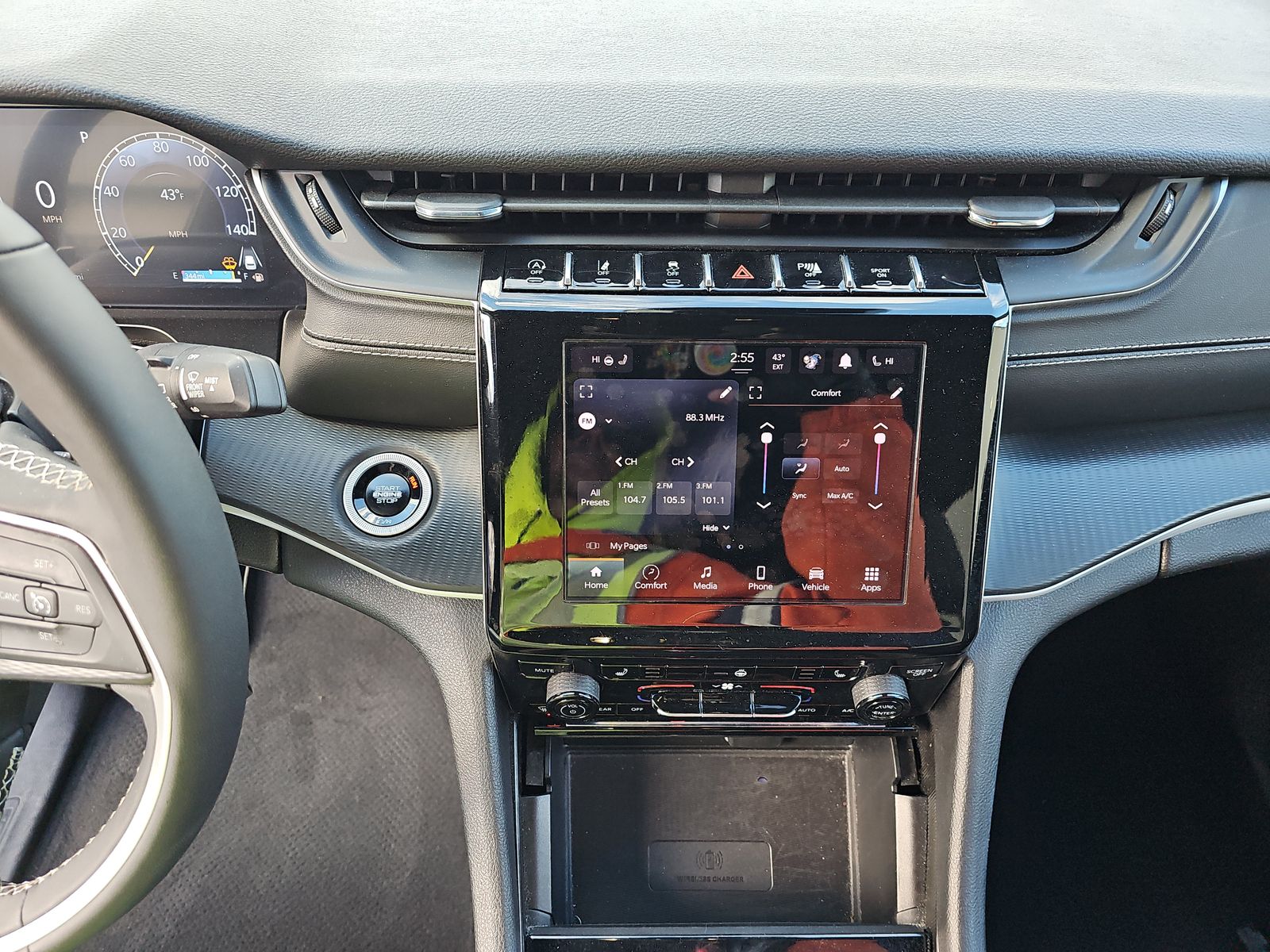 2024 Jeep Grand Cherokee Altitude AWD