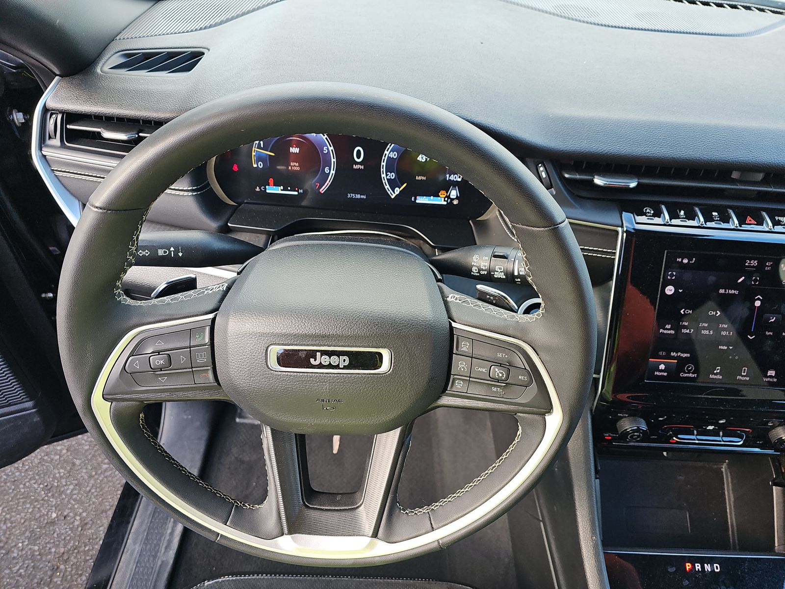 2024 Jeep Grand Cherokee Altitude AWD