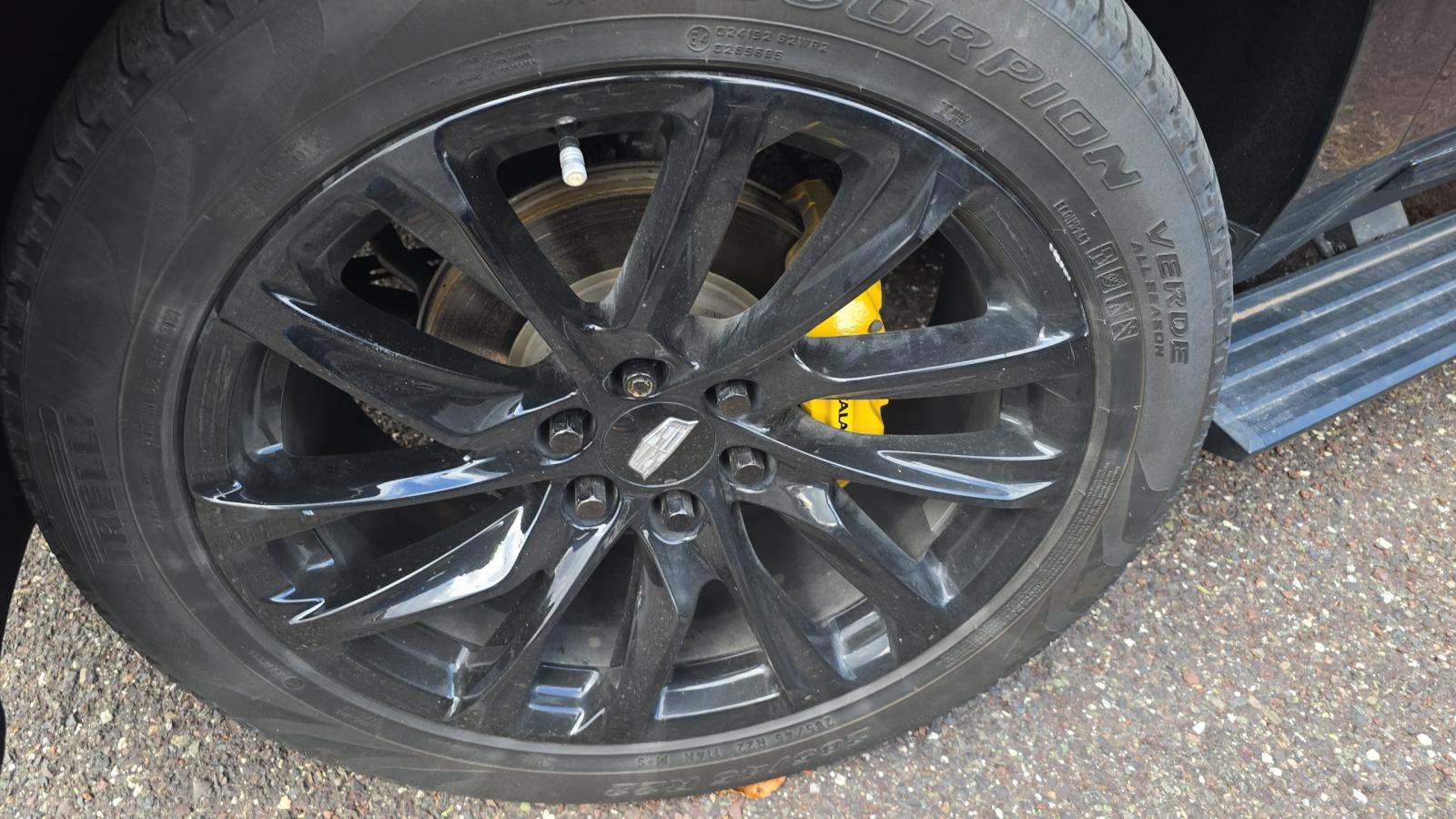 2023 Cadillac Escalade Sport Platinum AWD