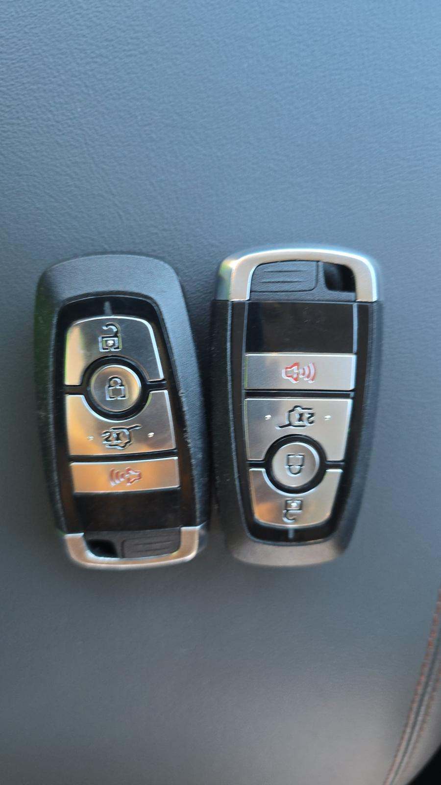 2025 Ford Explorer Active AWD