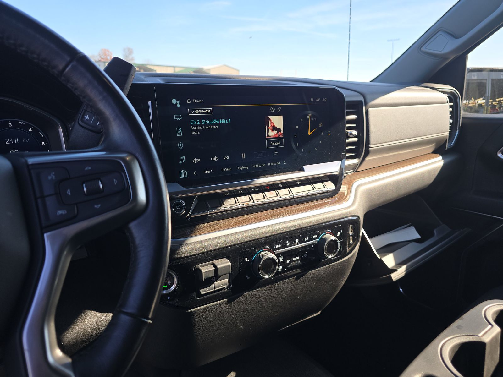 2022 Chevrolet Silverado 1500 LT AWD