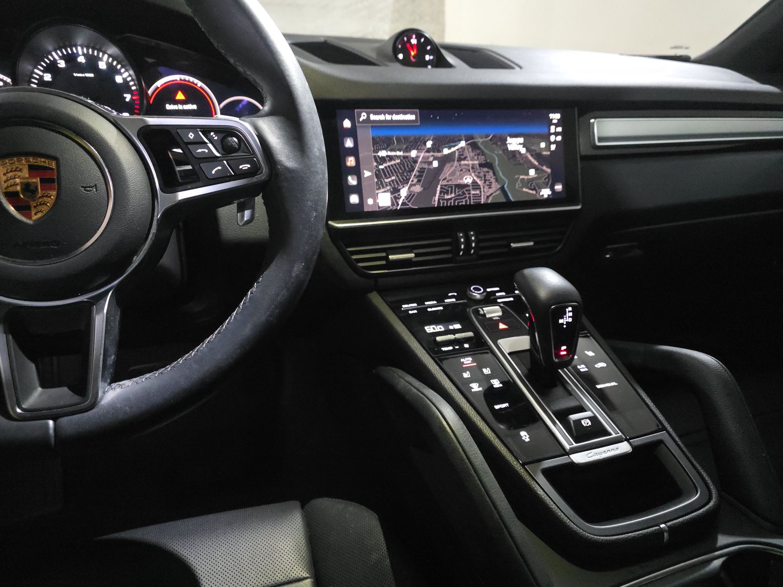 2022 Porsche Cayenne Platinum Edition AWD