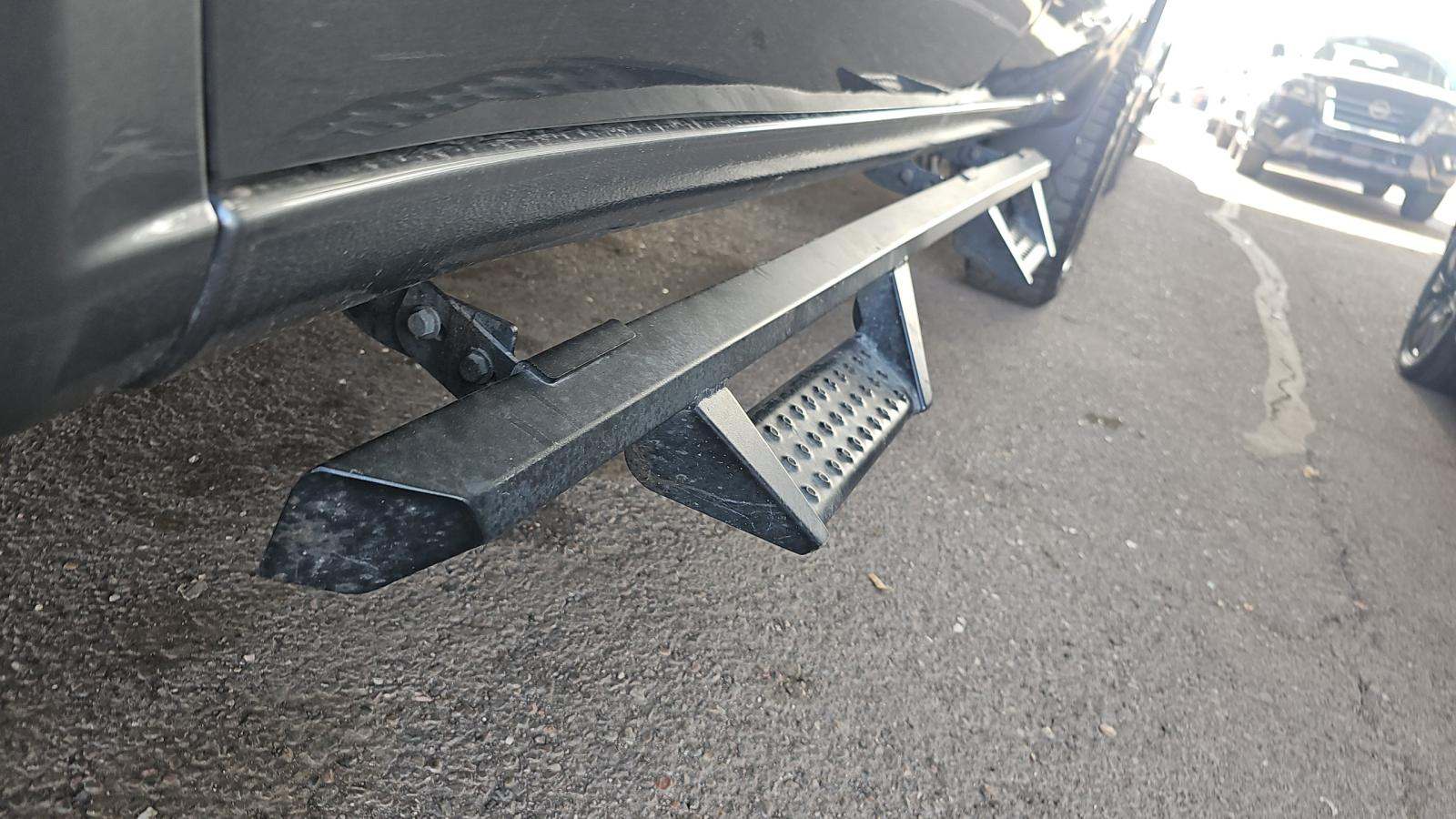 2020 Chevrolet Silverado 1500 Custom Trail Boss AWD