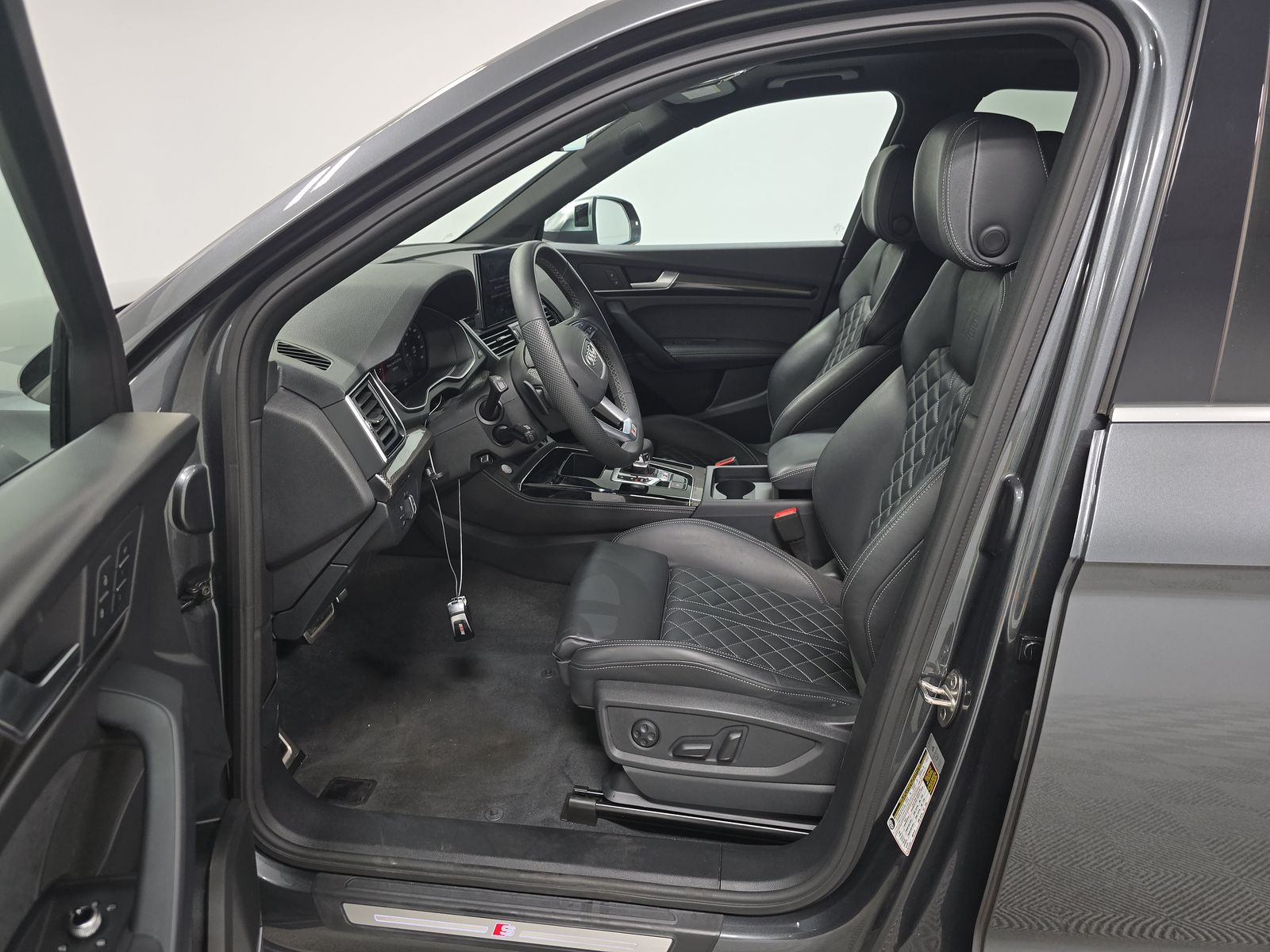 2025 Audi SQ5 Premium Plus AWD