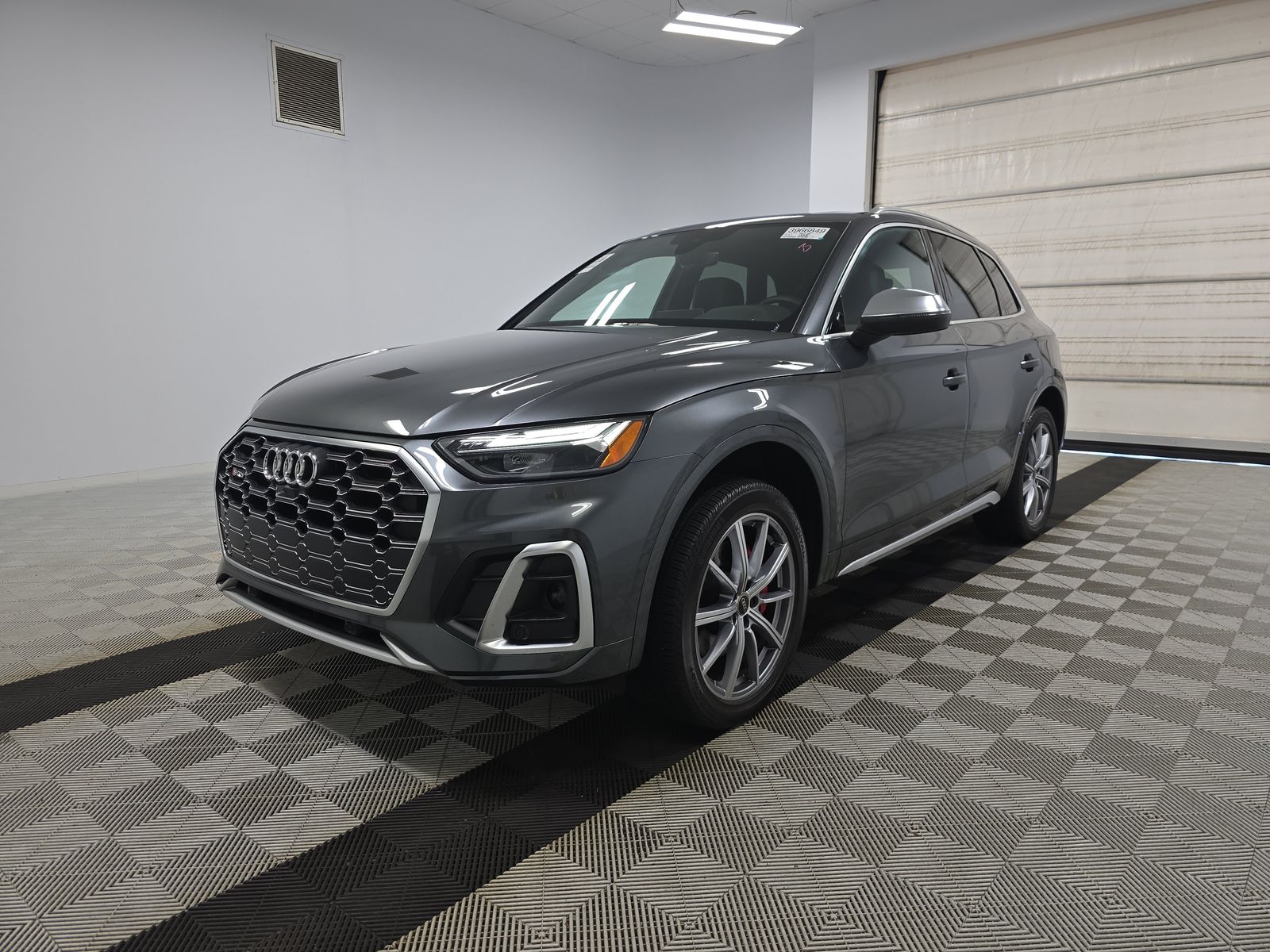 2025 Audi SQ5 Premium Plus AWD