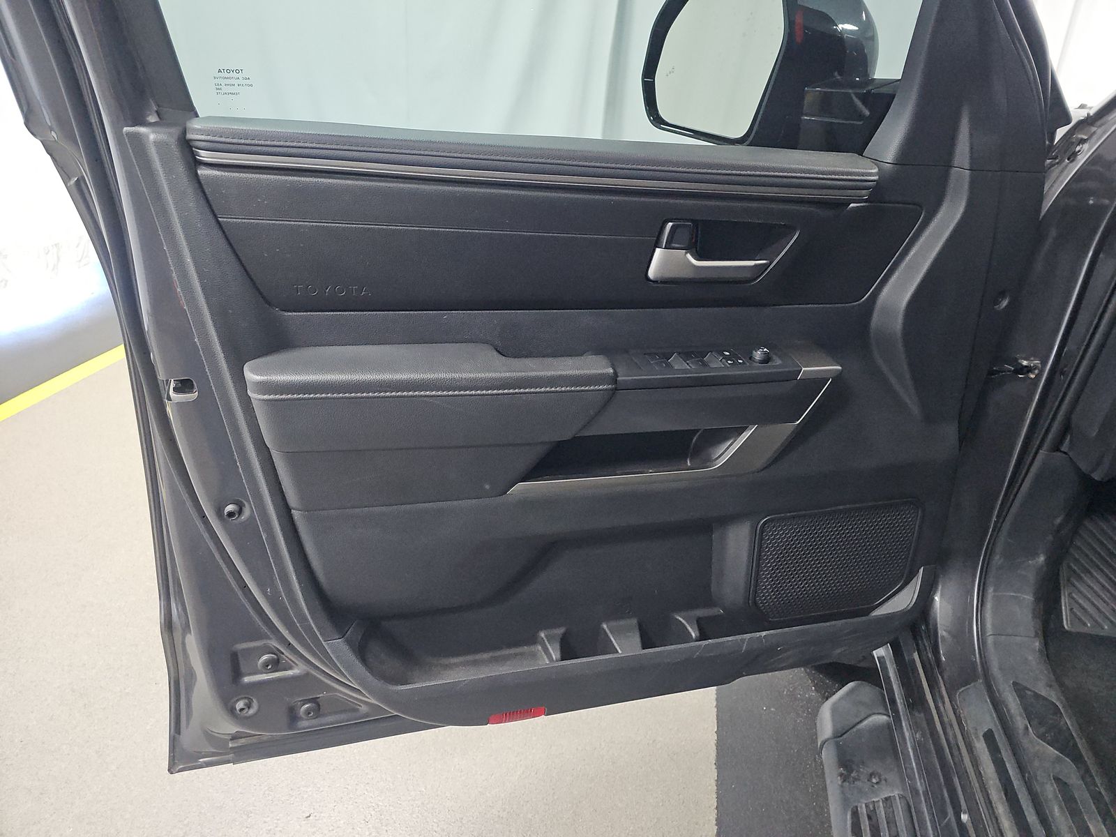 2022 Toyota Tundra SR5 AWD