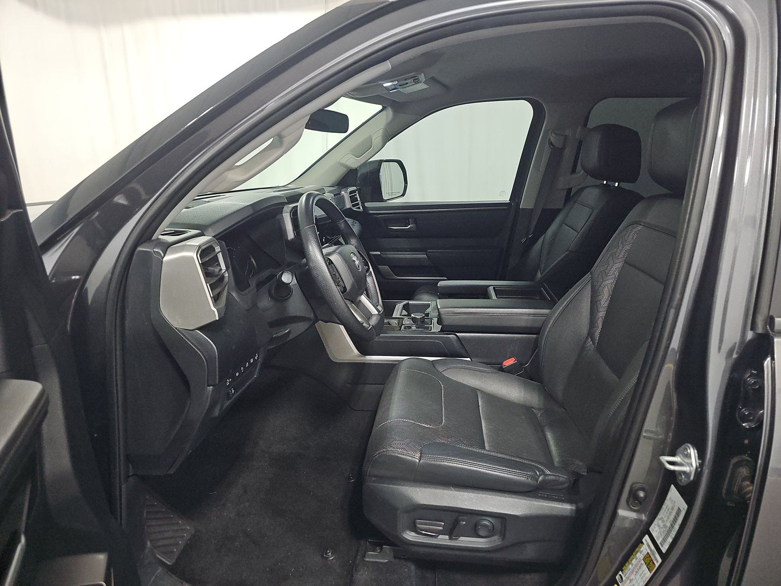 2022 Toyota Tundra SR5 AWD