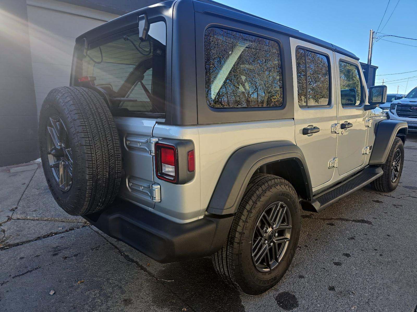 2024 Jeep Wrangler Sport S AWD