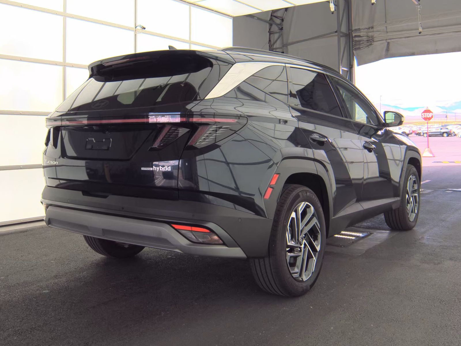 2025 Hyundai Tucson Hybrid Limited AWD