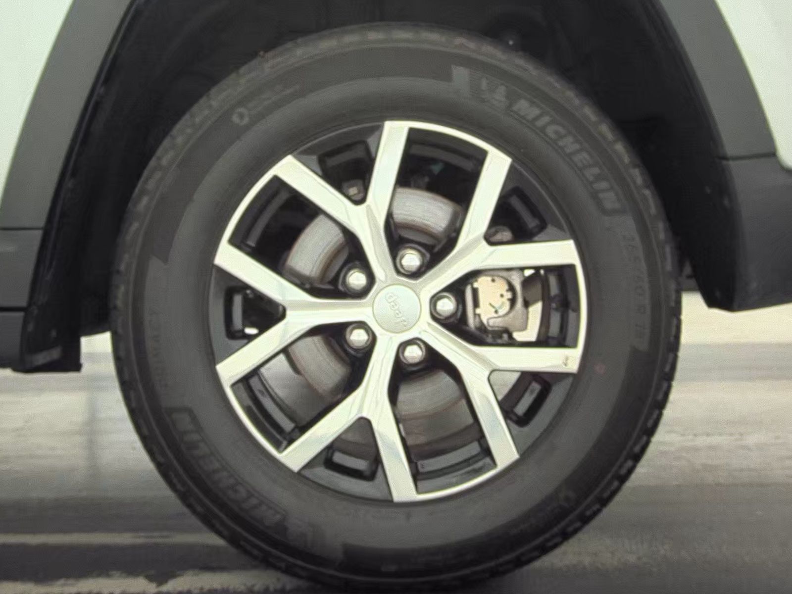 2025 Jeep Grand Cherokee Limited AWD