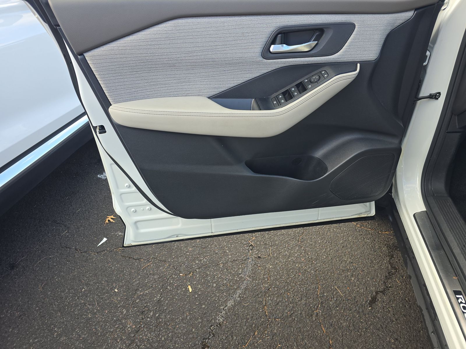 2023 Nissan Rogue SV AWD