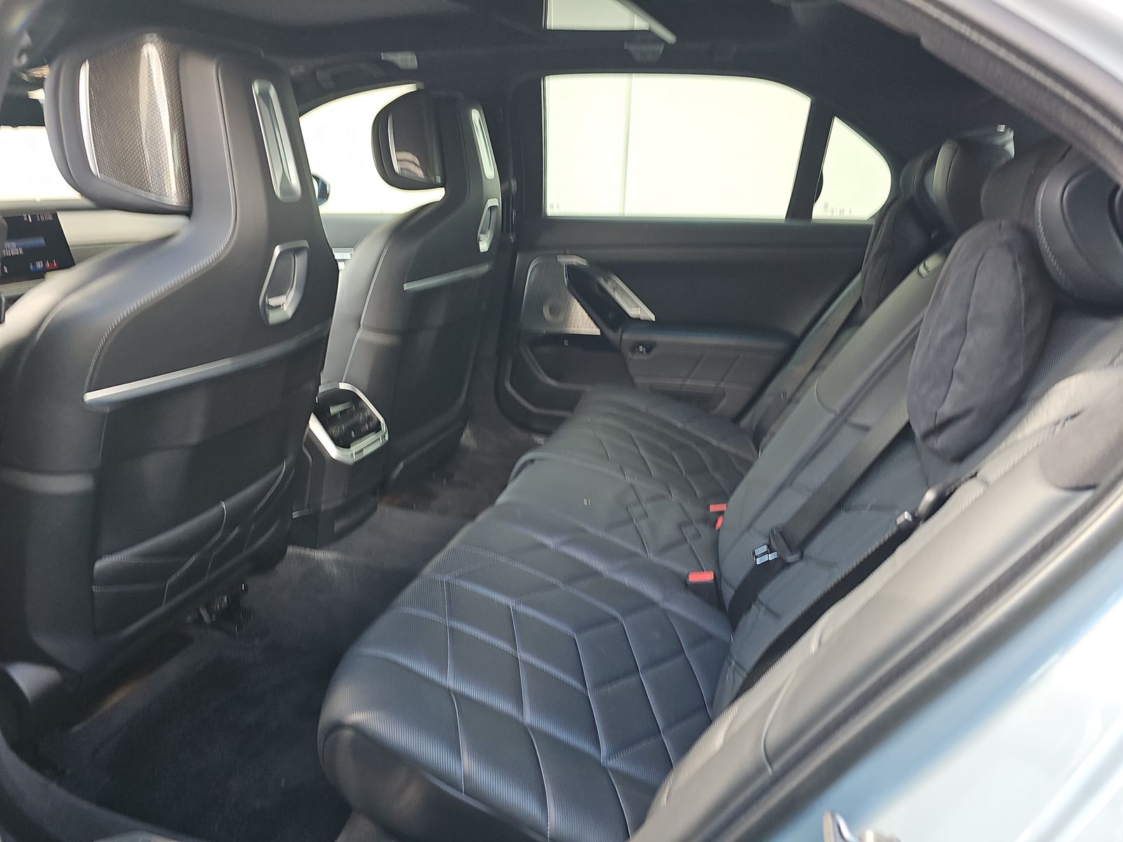 2023 BMW 7 Series 760i xDrive AWD