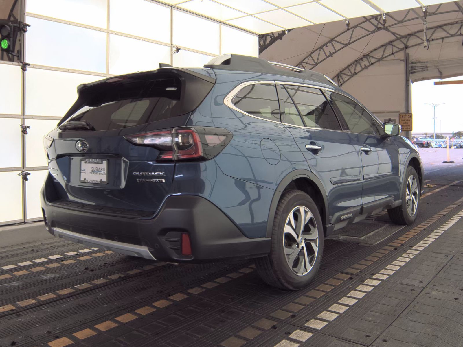2022 Subaru Outback Touring XT AWD