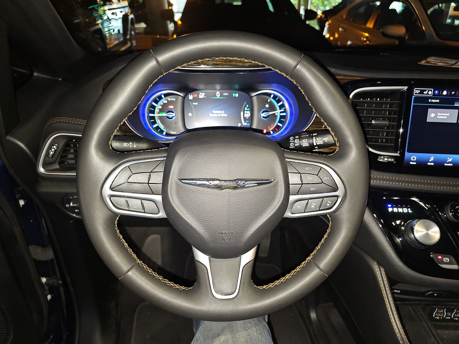 2022 Chrysler Pacifica Hybrid Pinnacle FWD