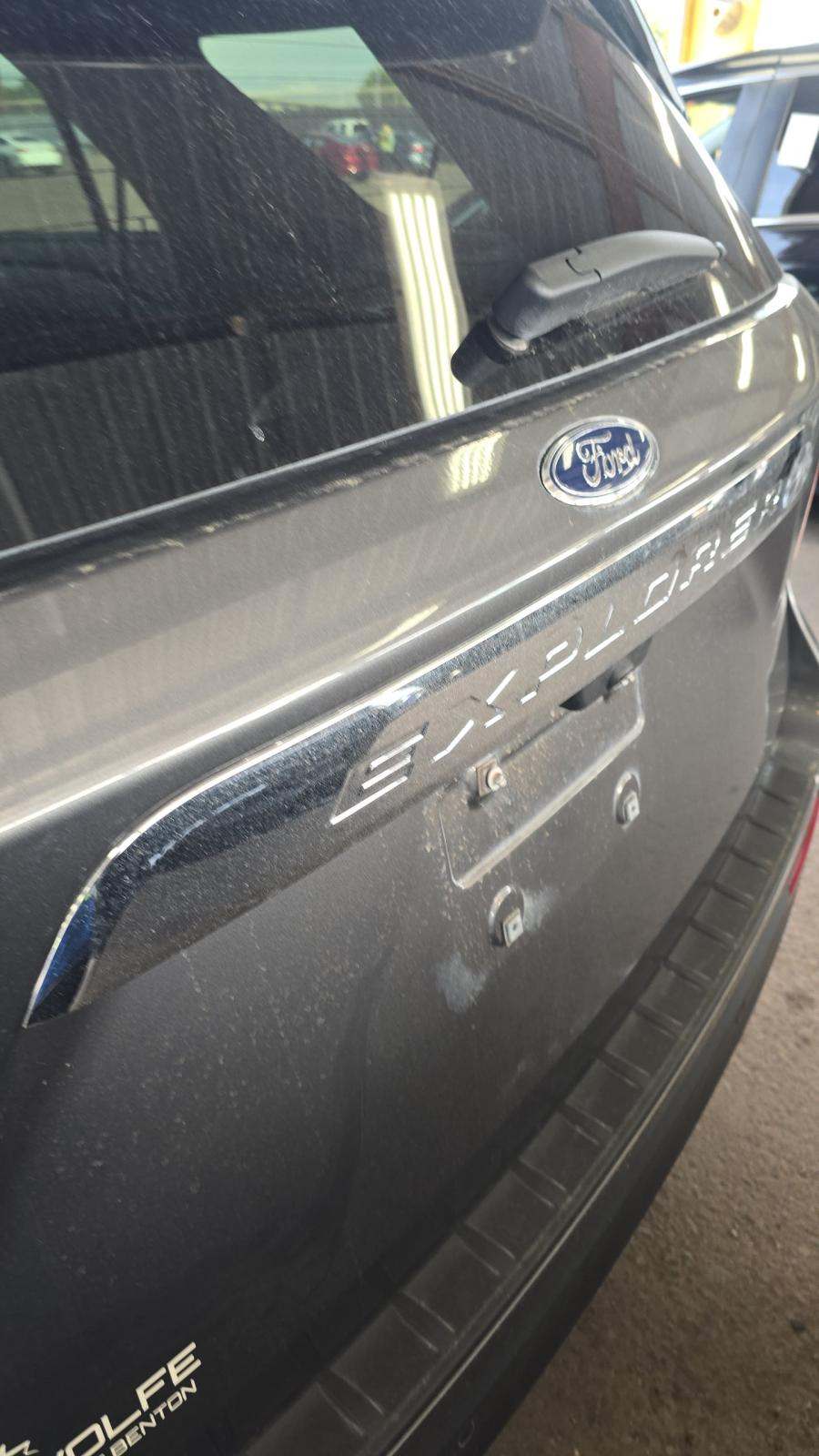 2024 Ford Explorer XLT RWD